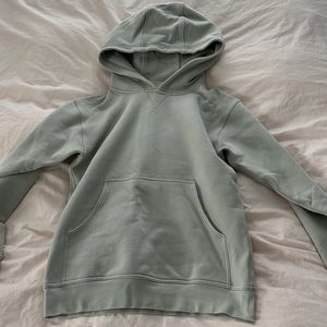 Lululemon sweatshirt